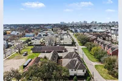 2306 Hadley Street, Houston, TX 77003 - Photo 32