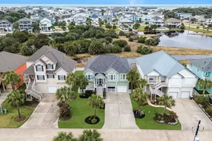 13602 Windlass Cir, Galveston, TX 77554 - Photo 42