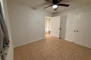 4414 Continental Dr, Houston, TX 77072 - Photo 6
