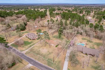 52 Briar Meadow Street, Huntsville, TX 77320 - Photo 2