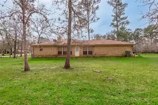 52 Briar Meadow St, Huntsville, TX 77320 - Photo 14
