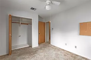 52 Briar Meadow St, Huntsville, TX 77320 - Photo 12