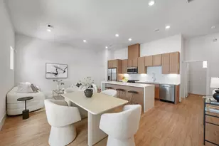 861 Rachel St, Houston, TX 77091 - Photo 2