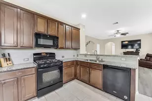 16602 River Wood Ct, Crosby, TX 77532 - Photo 8