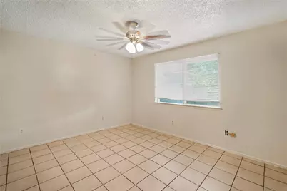 13619 Tanvern Lane, Houston, TX 77014 - Photo 6