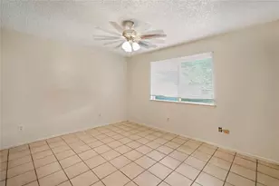 13619 Tanvern Ln, Houston, TX 77014 - Photo 6