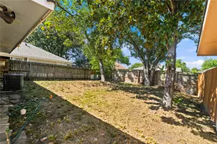 13619 Tanvern Ln, Houston, TX 77014 - Photo 16