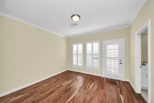 2930 Brompton Square Dr, Houston, TX 77025 - Photo 14