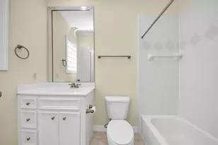 2930 Brompton Square Dr, Houston, TX 77025 - Photo 44