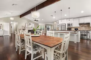 1003 S Country Club Dr, La Porte, TX 77571 - Photo 14