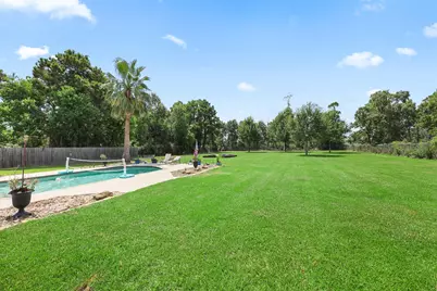 1003 S Country Club Drive, La Porte, TX 77571 - Photo 42