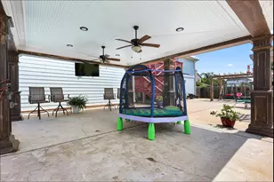 1003 S Country Club Dr, La Porte, TX 77571 - Photo 8