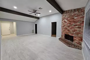 14422 Moorfield Dr, Houston, TX 77083 - Photo 4