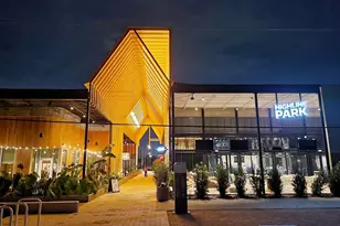 1037 W 17th St, Houston, TX 77008 - Photo 28