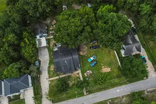 9311 Tower St, Houston, TX 77088 - Photo 8