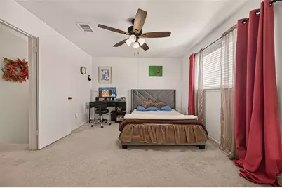 14769 Perthshire Road, Houston, TX 77079 - Photo 18