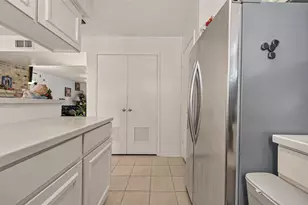 14769 Perthshire Rd, Houston, TX 77079 - Photo 14