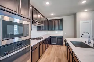 523 Timber Voyage Ct, Conroe, TX 77304 - Photo 8