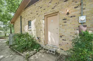 321 Johnson St, Brenham, TX 77833 - Photo 46