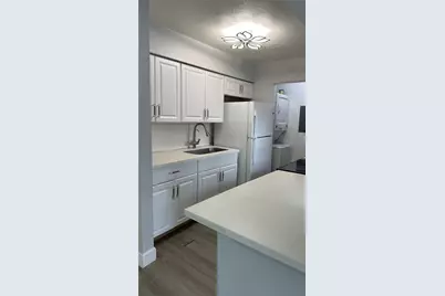 9550 Deering Drive #208, Houston, TX 77036 - Photo 4