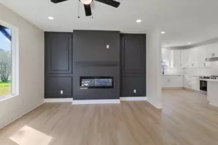 2974 S Main St, Anahuac, TX 77514 - Photo 4