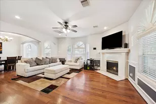 6426 E Linpar Ct, Houston, TX 77040 - Photo 2