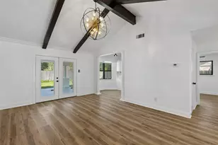 9238 Friendship Rd, Houston, TX 77080 - Photo 10