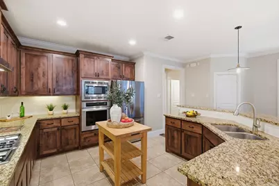 233 W 26th Street, Houston, TX 77008 - Photo 4