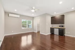233 W 26th St, Houston, TX 77008 - Photo 28