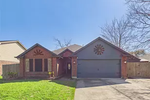 1010 Wisdom Dr, Deer Park, TX 77536 - Photo 1