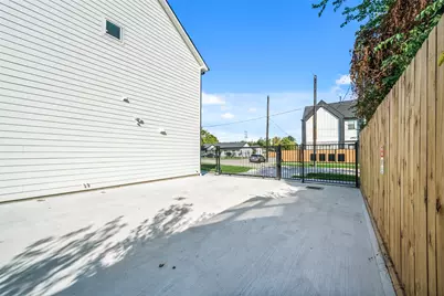 2603 Terry Street, Houston, TX 77009 - Photo 34