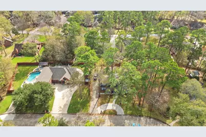 117 E Park Drive, Conroe, TX 77356 - Photo 28