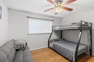 117 E Park Dr, Conroe, TX 77356 - Photo 22