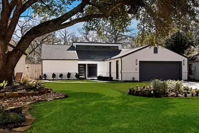 46 N Autumnwood Way, The Woodlands, TX 77380 - Photo 1