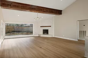 46 N Autumnwood Way, The Woodlands, TX 77380 - Photo 4