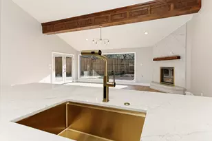 46 N Autumnwood Way, The Woodlands, TX 77380 - Photo 12