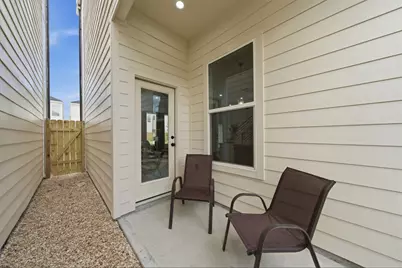 8902 Knoll Leaf Drive, Houston, TX 77080 - Photo 28