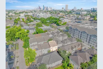5209 Schuler Street #D, Houston, TX 77007 - Photo 42