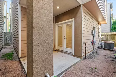 5209 Schuler Street #D, Houston, TX 77007 - Photo 44