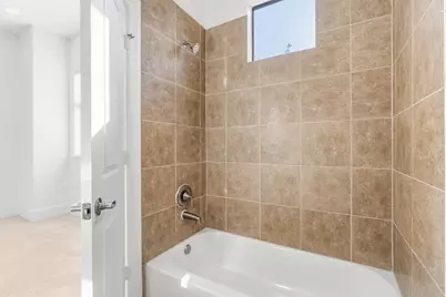 5209 Schuler Street #D, Houston, TX 77007 - Photo 32