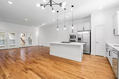 5209 Schuler Street #D, Houston, TX 77007 - Photo 14