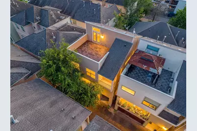 5209 Schuler Street #D, Houston, TX 77007 - Photo 2