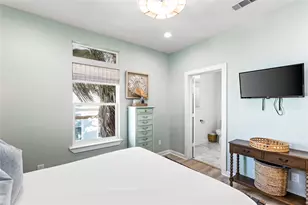 4028 Surf Dr, Galveston, TX 77554 - Photo 30