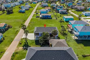 4028 Surf Dr, Galveston, TX 77554 - Photo 8