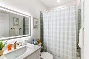 4028 Surf Dr, Galveston, TX 77554 - Photo 36