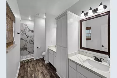 1300 Yacht Basin, Gilchrist, TX 77617 - Photo 40