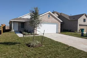 1539 Gentle Wind Ct, Angleton, TX 77515 - Photo 2