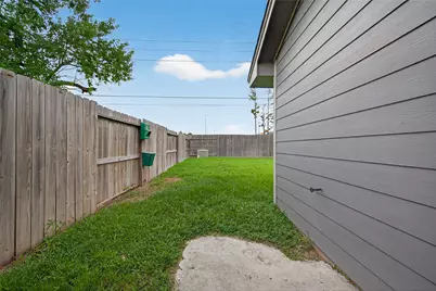 10106 Shadow Pine Drive, Houston, TX 77070 - Photo 38