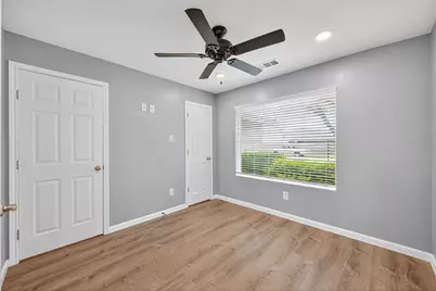 10106 Shadow Pine Drive, Houston, TX 77070 - Photo 22