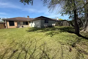 4327 Townes Forest Rd, Friendswood, TX 77546 - Photo 12